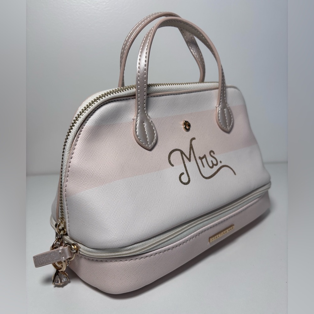 NWOT | Bridal “Mrs.” White Cosmetic Bag | Spartina 449 Travel Tote - Picture 4 of 9